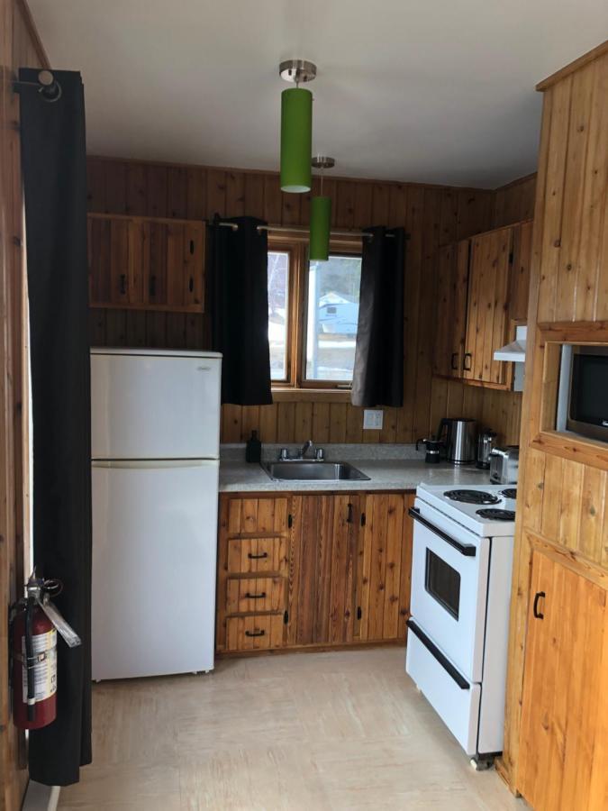 Chalets Les Chanterelles De Forillon L'Anse-au-Griffon 외부 사진